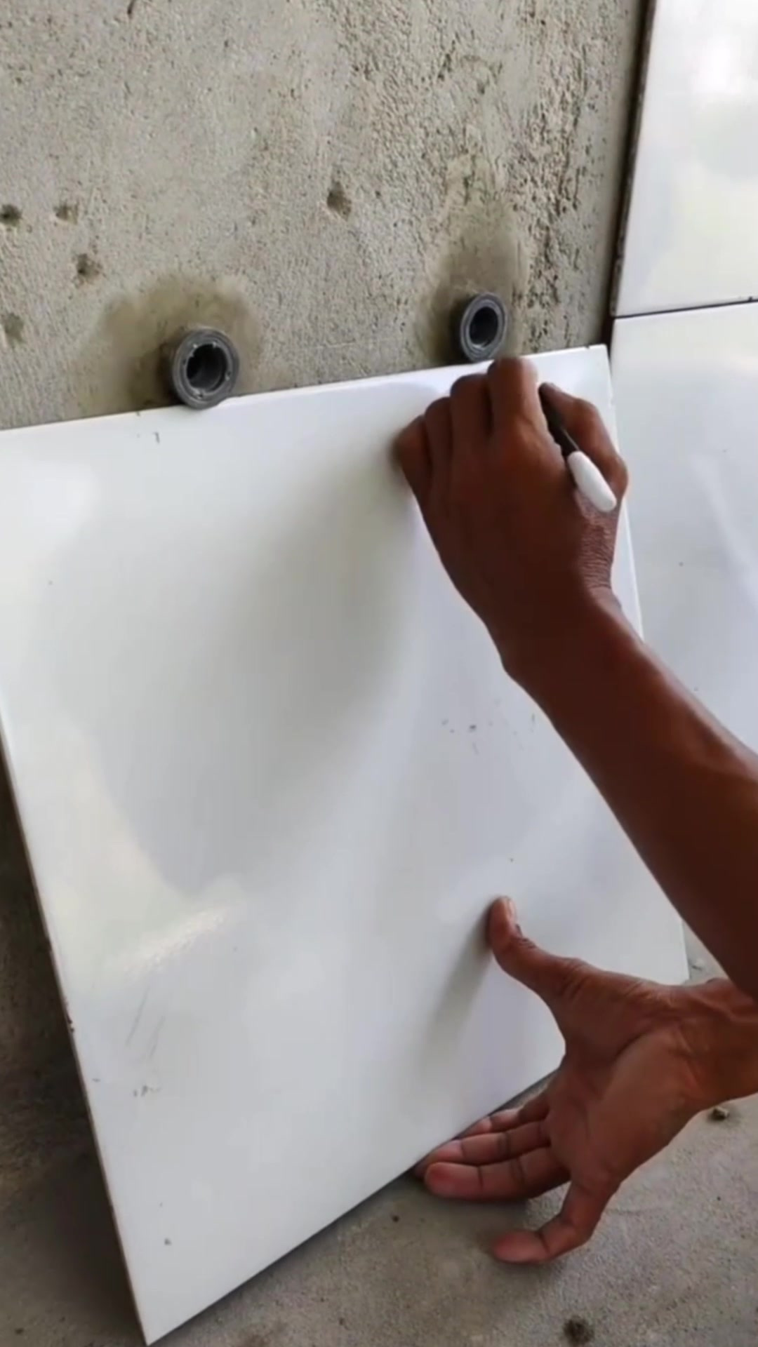 墙砖上打孔固定水管怎么安装(墙砖上打孔固定水管怎么安装的) 墙砖上打孔固定水管怎么安装(墙砖上打孔固定水管怎么安装的)